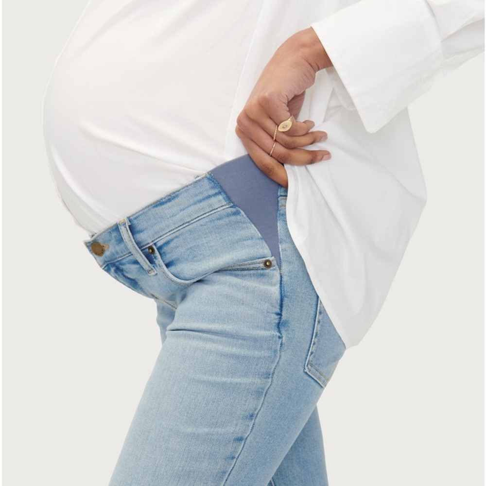 HATCH The Slim Maternity Jeans Womens 29 Light Wash MidRise Pull On Stretch